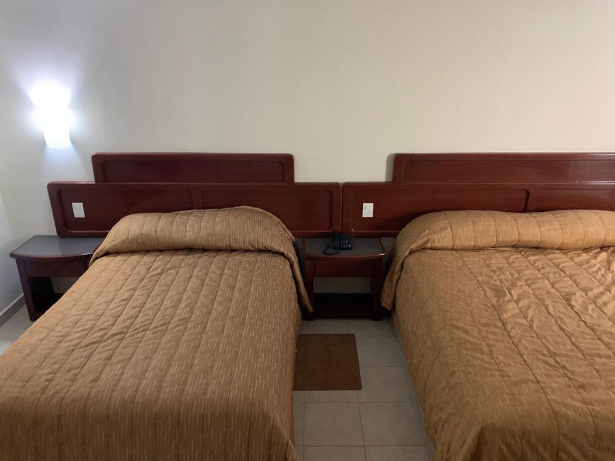 Real Del Sur Motel Moroleon Exterior photo